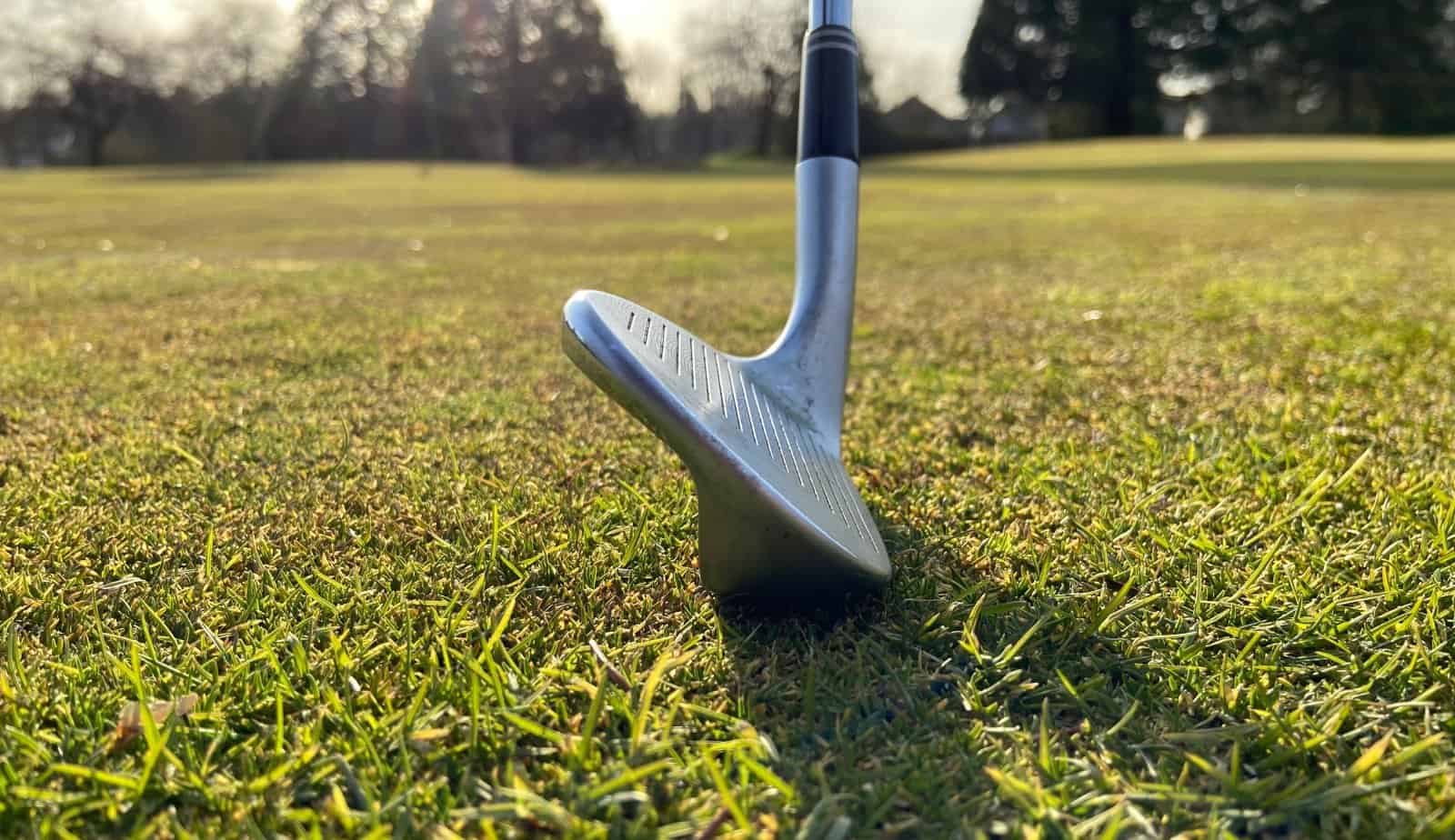 What Is Wedge Bounce? (And What To Use)